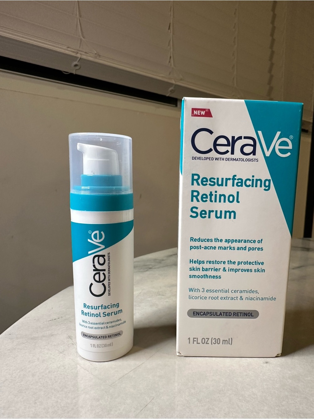 CeraVe Resurfacing Retinol Serum — White & Teal